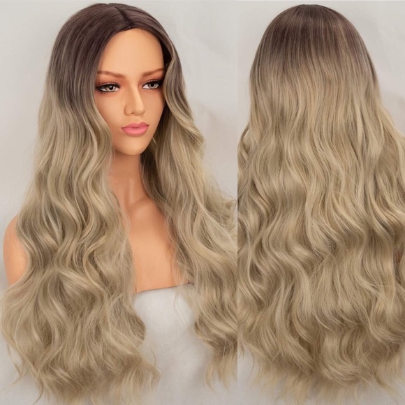 Marie 22” ASH BROWN OMBRÉ BODYWAVE MIDDLE PART Wig